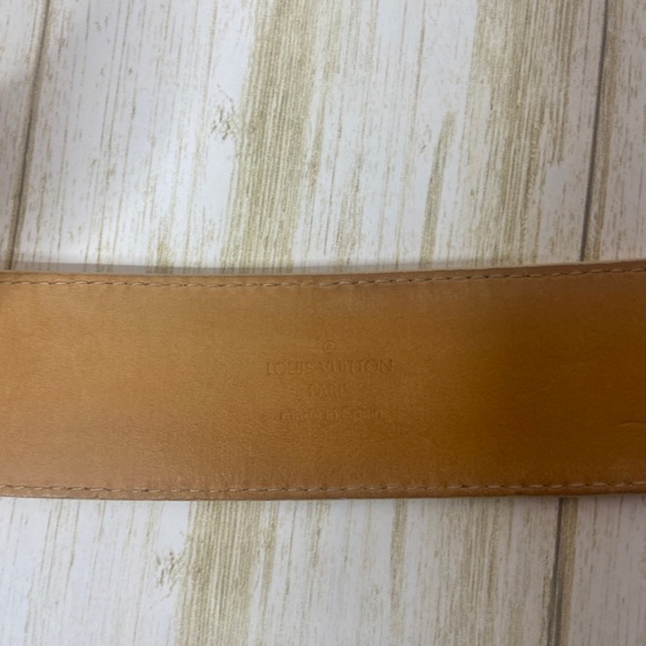 Louis Vuitton Damier Azure Belt - Picture 5 of 5